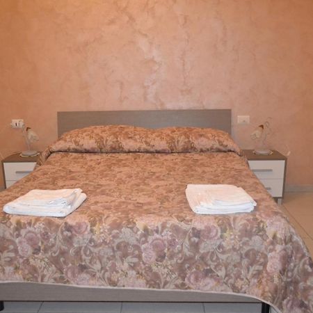 B&B A Casa Di Ale 巴勒莫 外观 照片
